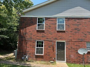 Building Photo - 8061 Martha Ann Ln