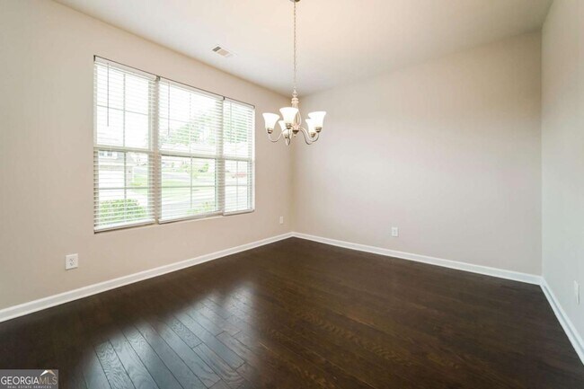 Building Photo - 7326 Embassy Trce