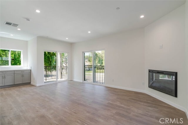 Building Photo - 1961 Waltonia Dr