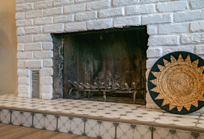 Building Photo - Fully Furnished Home in Yucca Valley