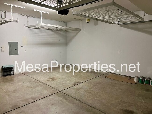 Building Photo - 1046 Newberry Ln