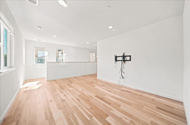 Building Photo - 15 Bannock Glen Pl