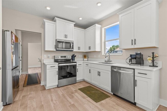 Building Photo - 2110 W Palmetto St