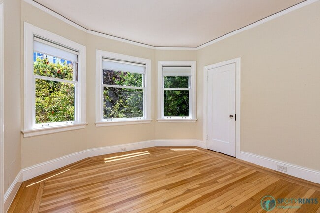 Building Photo - Pacific Heights: Remodeled Single Family H...