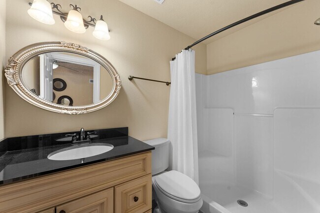 Building Photo - Unfurnished or Furnished 2 bedroom 2 bath Condo/Apartment in a Gated Community,  Blue Eye, MO,  N...