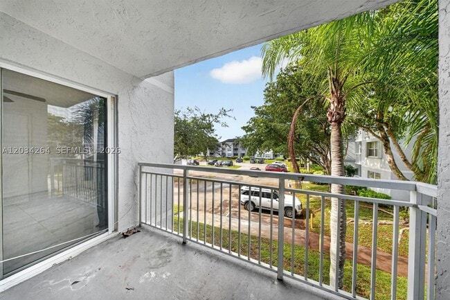 Building Photo - 8540 SW 212th St