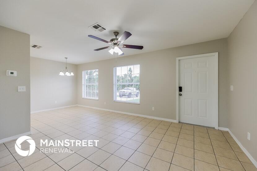 Building Photo - 3206 51st St W