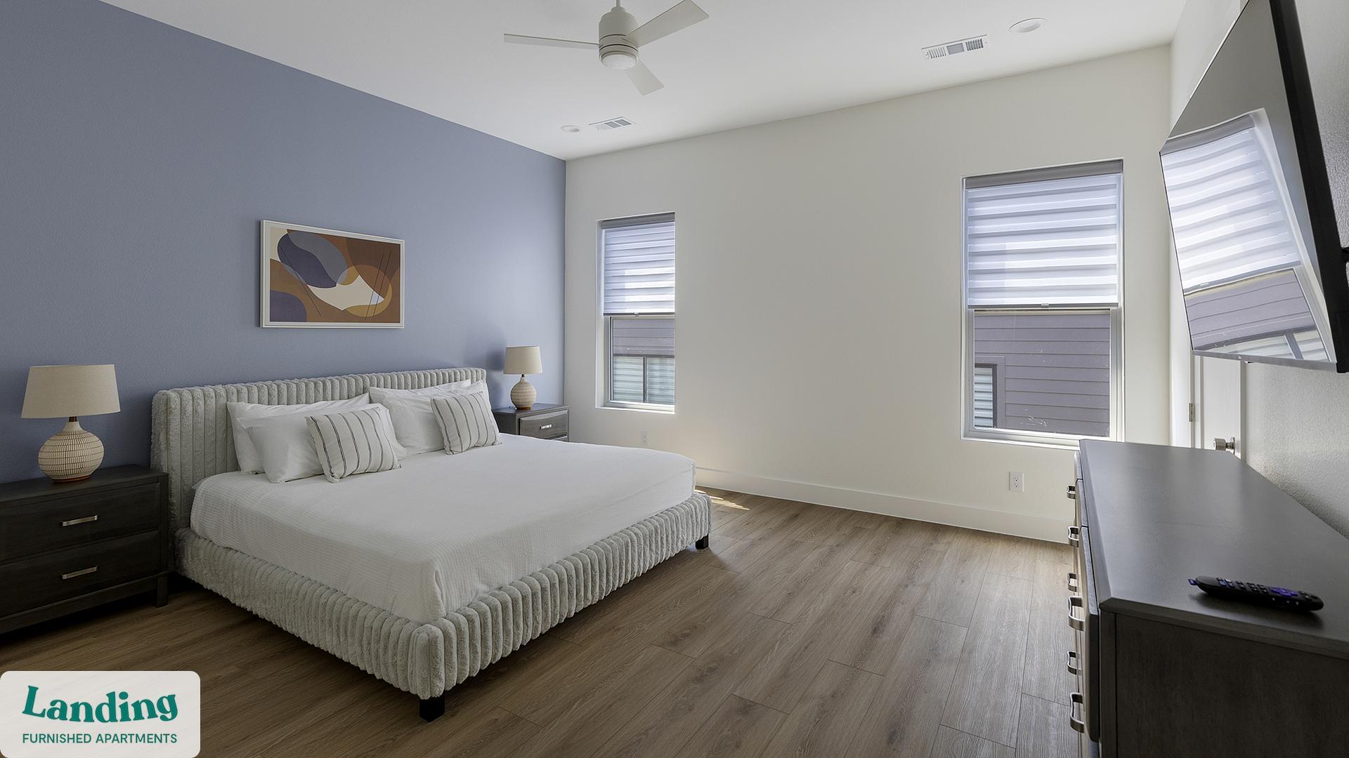 Building Photo - 2206 Arroyo Ave