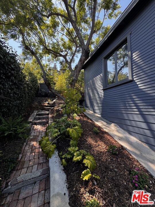 Building Photo - 2449 Riverside Pl