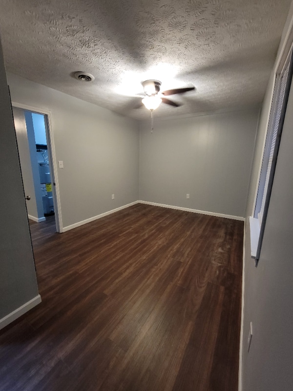 Building Photo - 132 Timber Dr