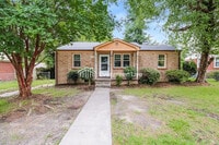 Building Photo - 1525 Abbot Rd