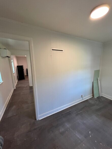 Building Photo - 1422 Poplar St