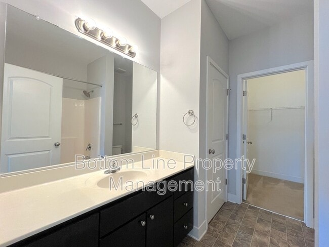 Building Photo - 841 Seigle Point Dr