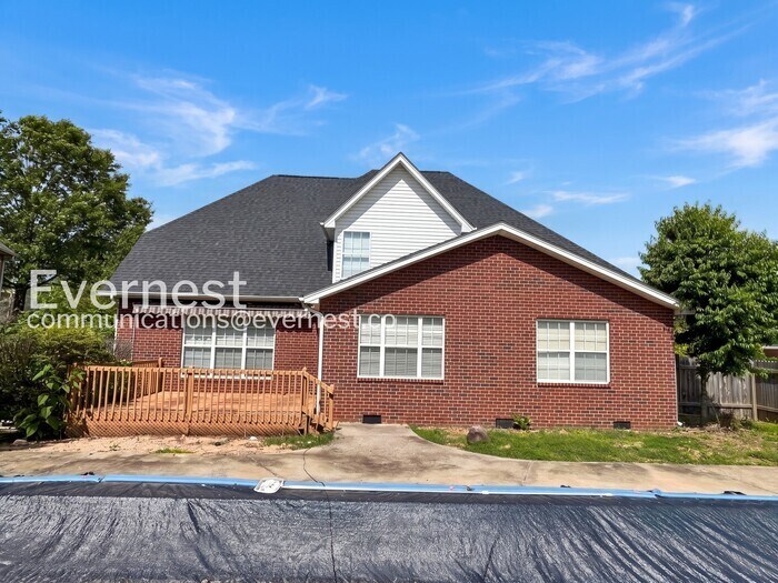 Building Photo - 1819 Joben Dr