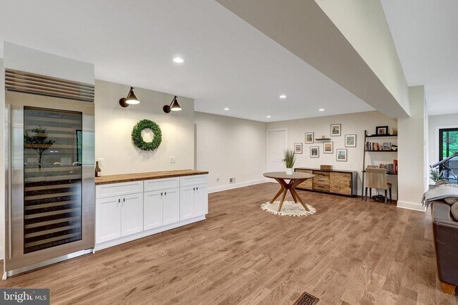 Building Photo - 10904 Belgravia Ct