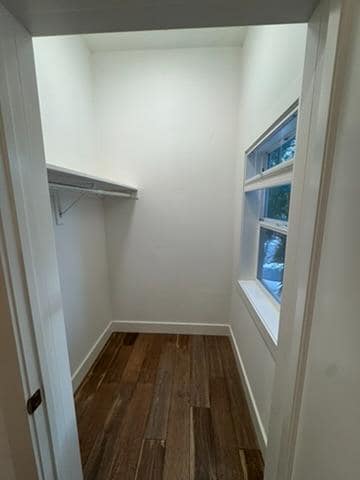 Building Photo - 435 Main St