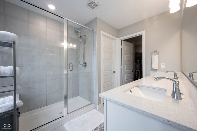 Building Photo - 13820 Tender Dr