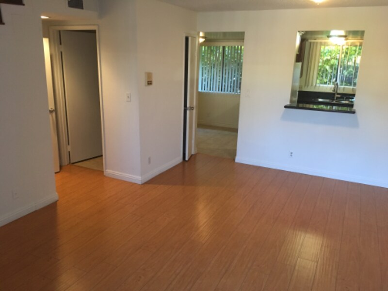 Building Photo - 11741 Gilmore St