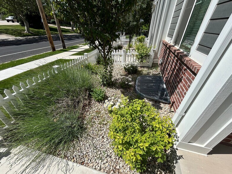 Building Photo - 81 N Orch Dr