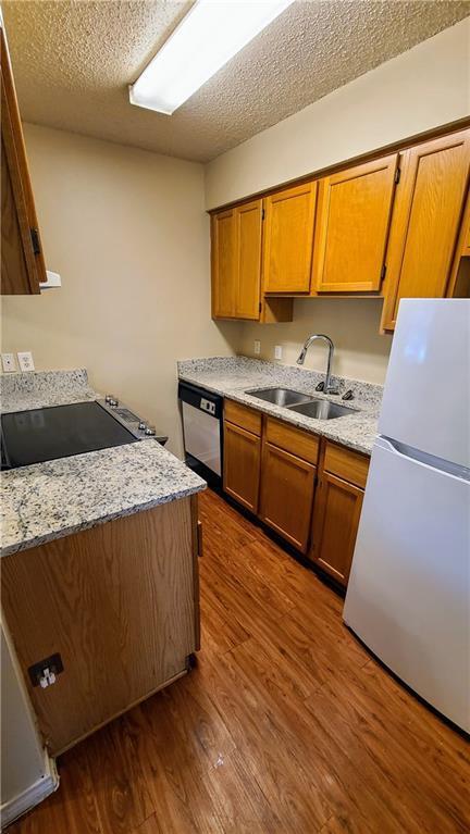 Building Photo - 1907 Robbins Pl