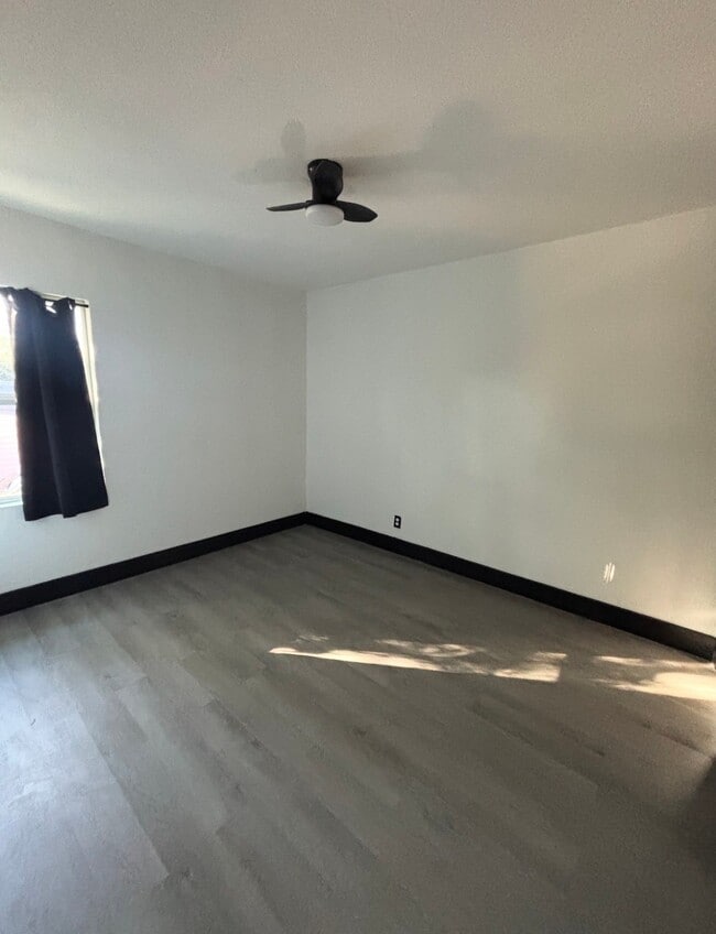 Building Photo - 7213 Moline St