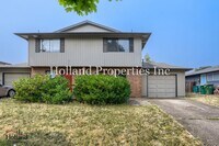 Building Photo - 1717/1719 Springbrook Way