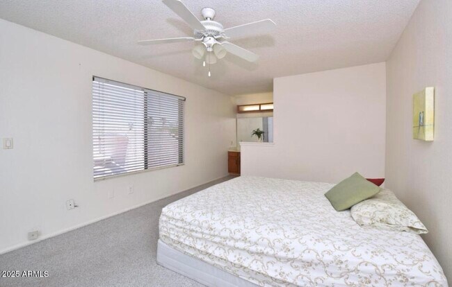 Building Photo - 1642 N El Camino