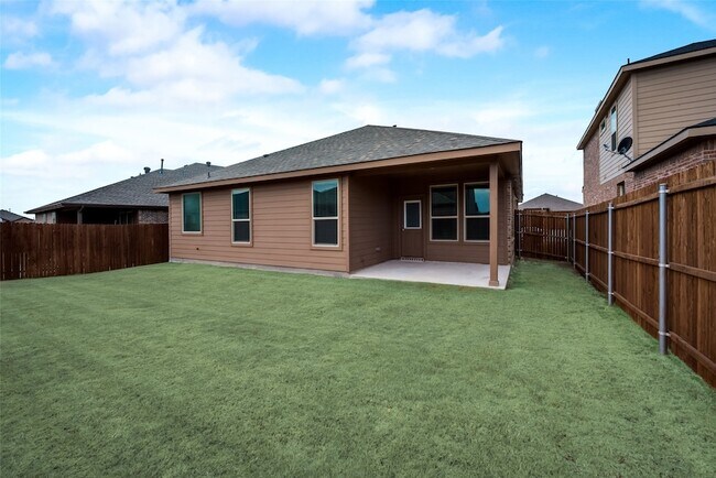 Building Photo - 9112 Stormcrow Dr
