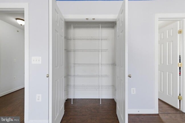 Building Photo - 2454 Curie Ct