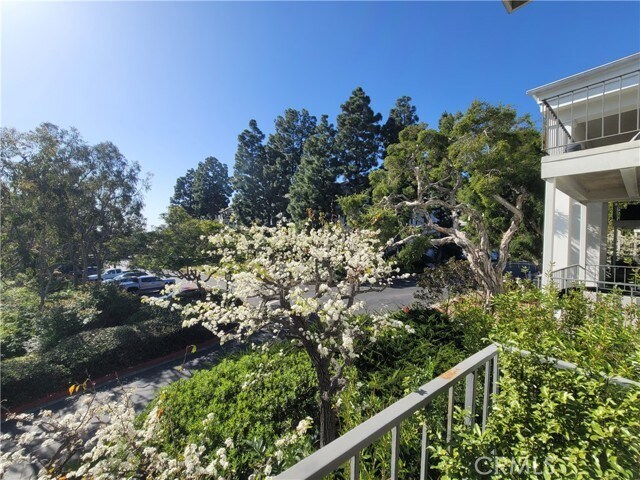 Building Photo - 200 McNeil Ln