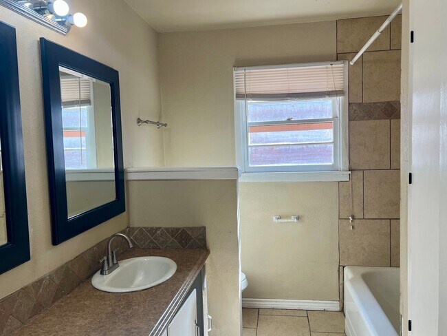 Building Photo - 2821 56th St