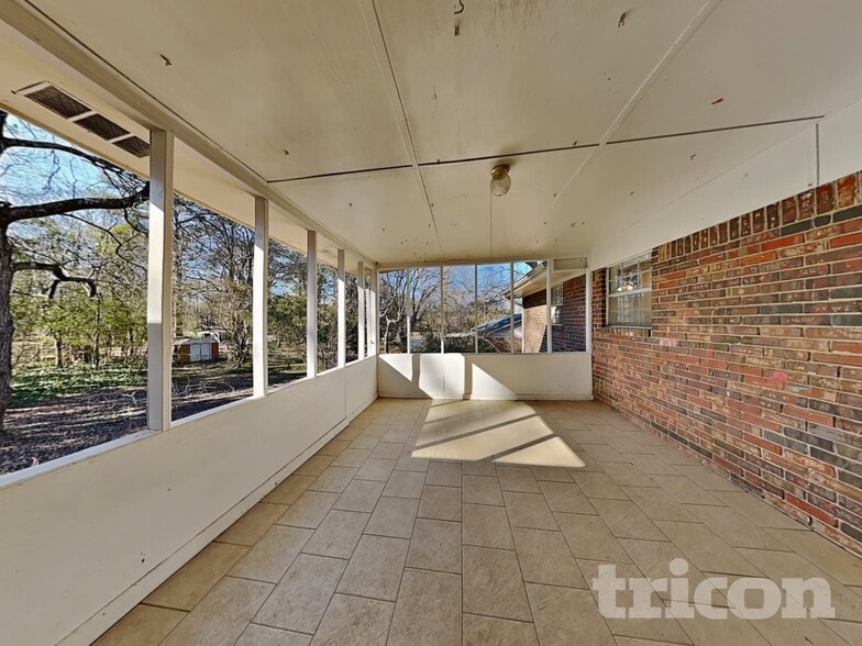 Building Photo - 1382 Peggy Ln NW