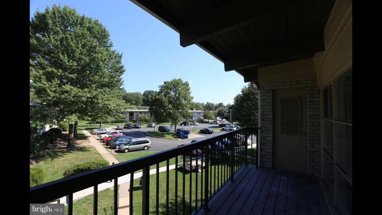 Building Photo - 4949 Americana Dr