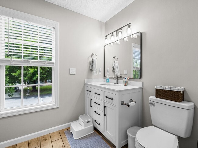 Building Photo - Bridlewood Subdivision!