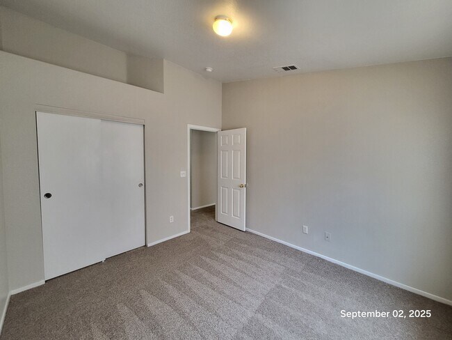 Building Photo - 632 Pimlico Dr