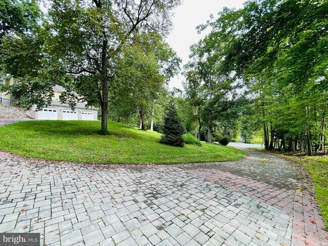 Building Photo - 1474 Freeman Dr