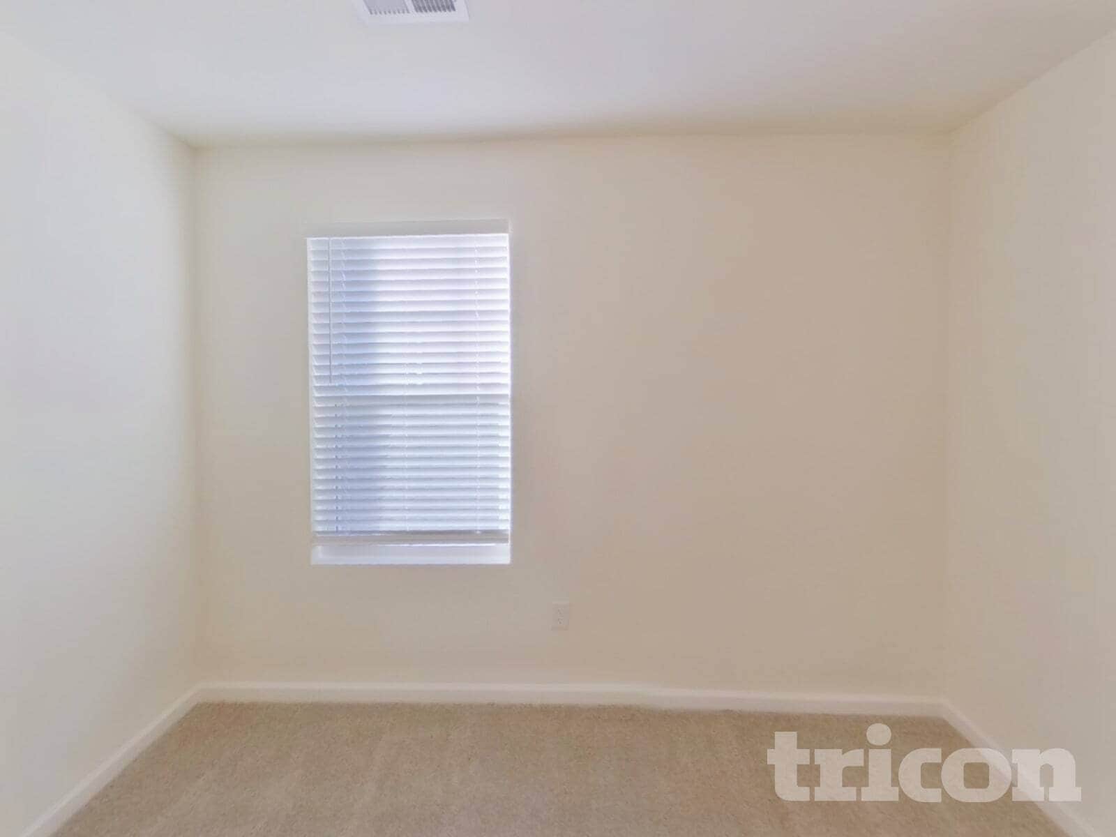 Building Photo - 1079 Crescent Moon Lp