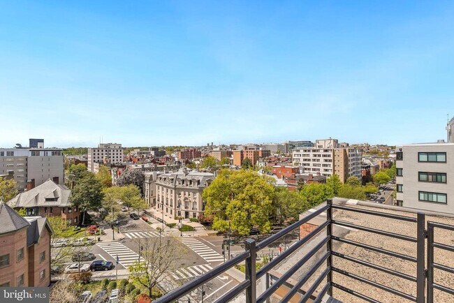 Building Photo - 1545 18th St NW