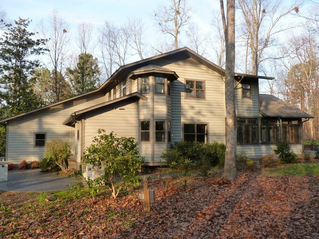 Building Photo - 15 Harvey Place