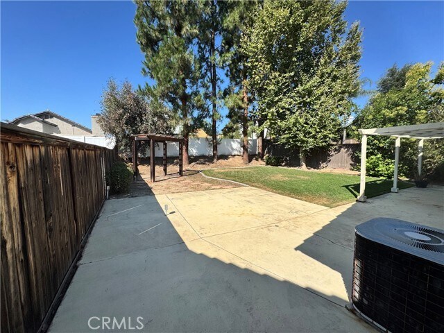 Building Photo - 24563 Westhaven Ct