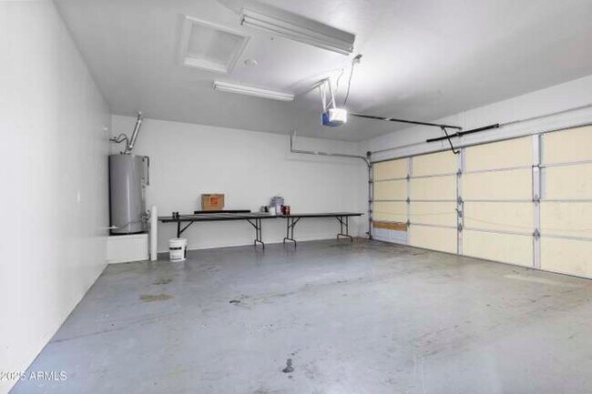 Building Photo - 12909 W Aster Dr