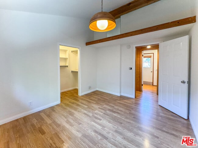 Building Photo - 3124 Veteran Ave