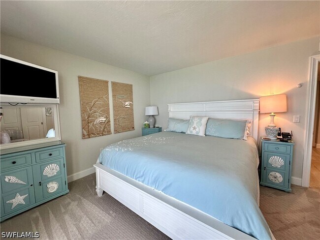 Building Photo - 10951 Gulf Shore Dr