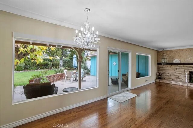 Building Photo - 528 E Parkdale Dr