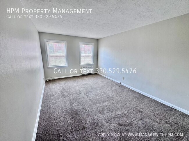 Building Photo - 20845 Chagrin Blvd