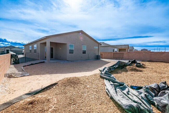 Building Photo - 88 Tome Vista Dr