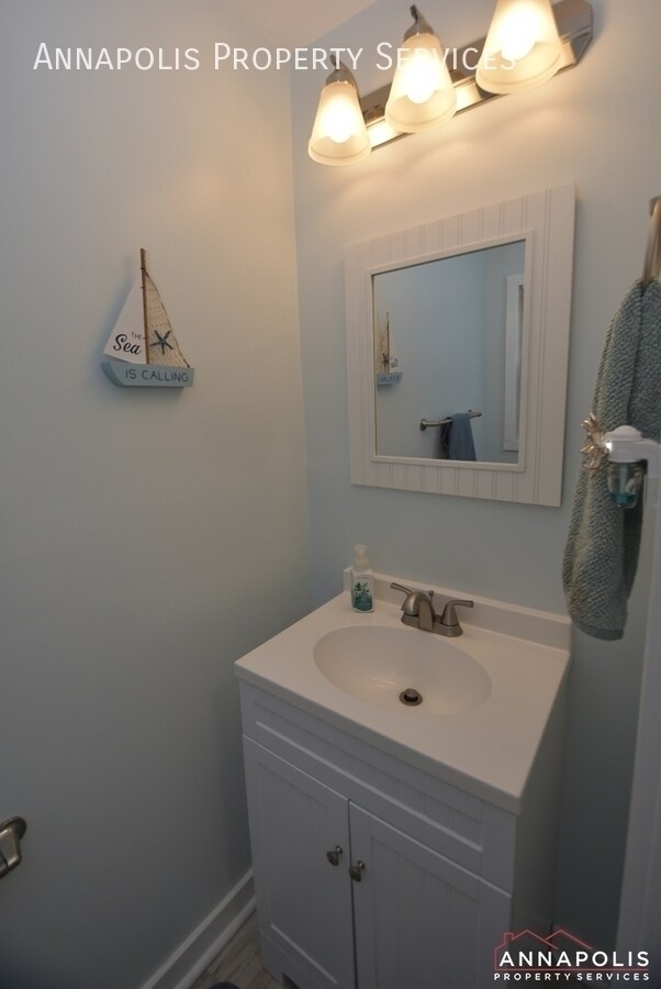 Building Photo - 1438 Harwick Ct