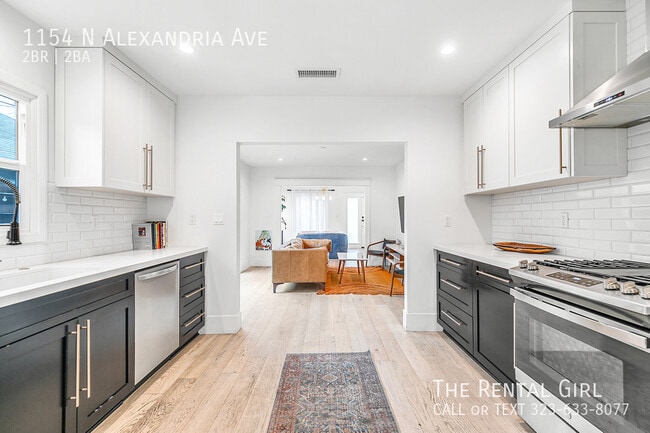 Building Photo - 1154 Alexandria Ave