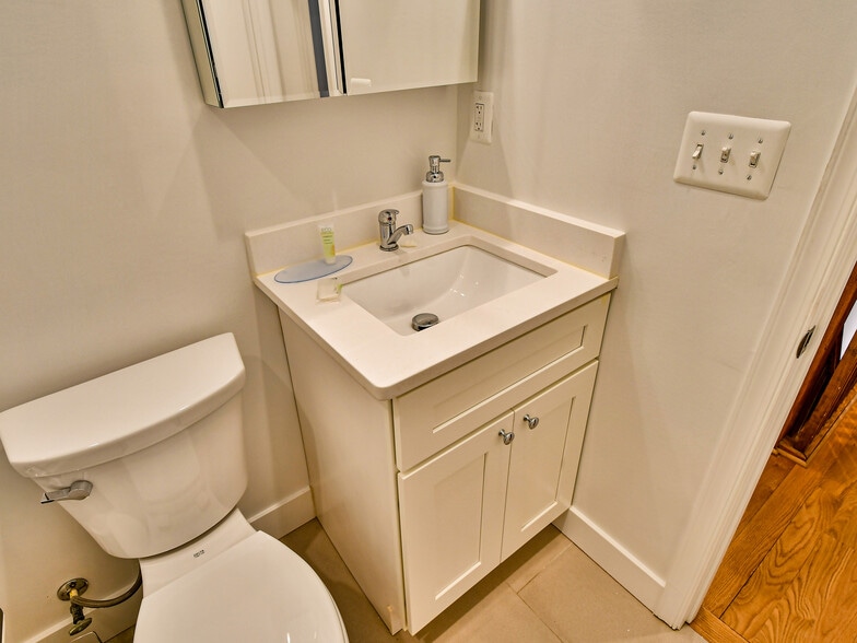 Building Photo - 3415 13th St NW