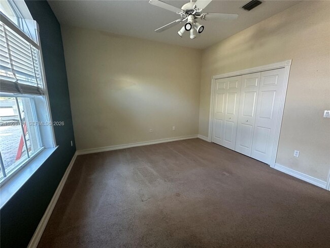 Building Photo - 15335 SW 80th Ave